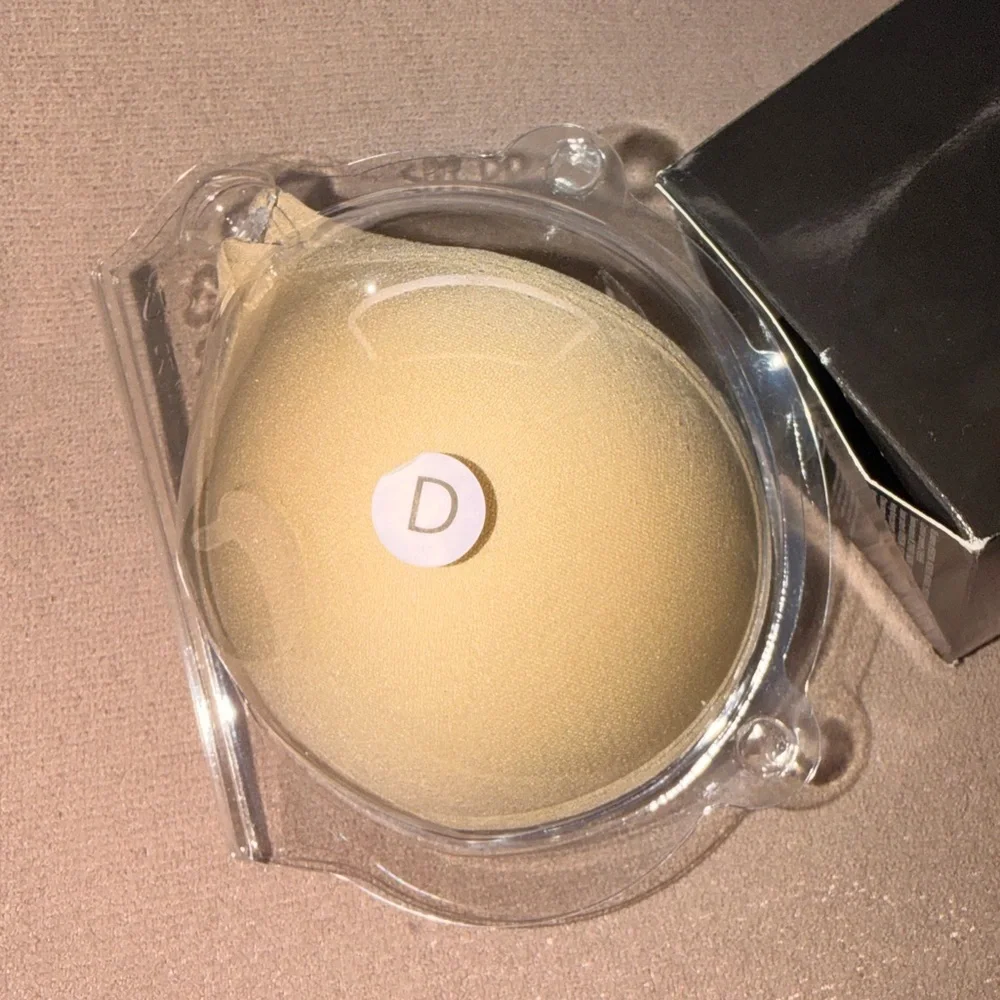 Superlite Adhesive Bra